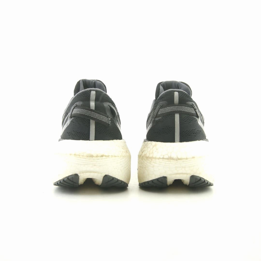 SAUCONY TRIUMPH 20 Saucony casual footwear looks