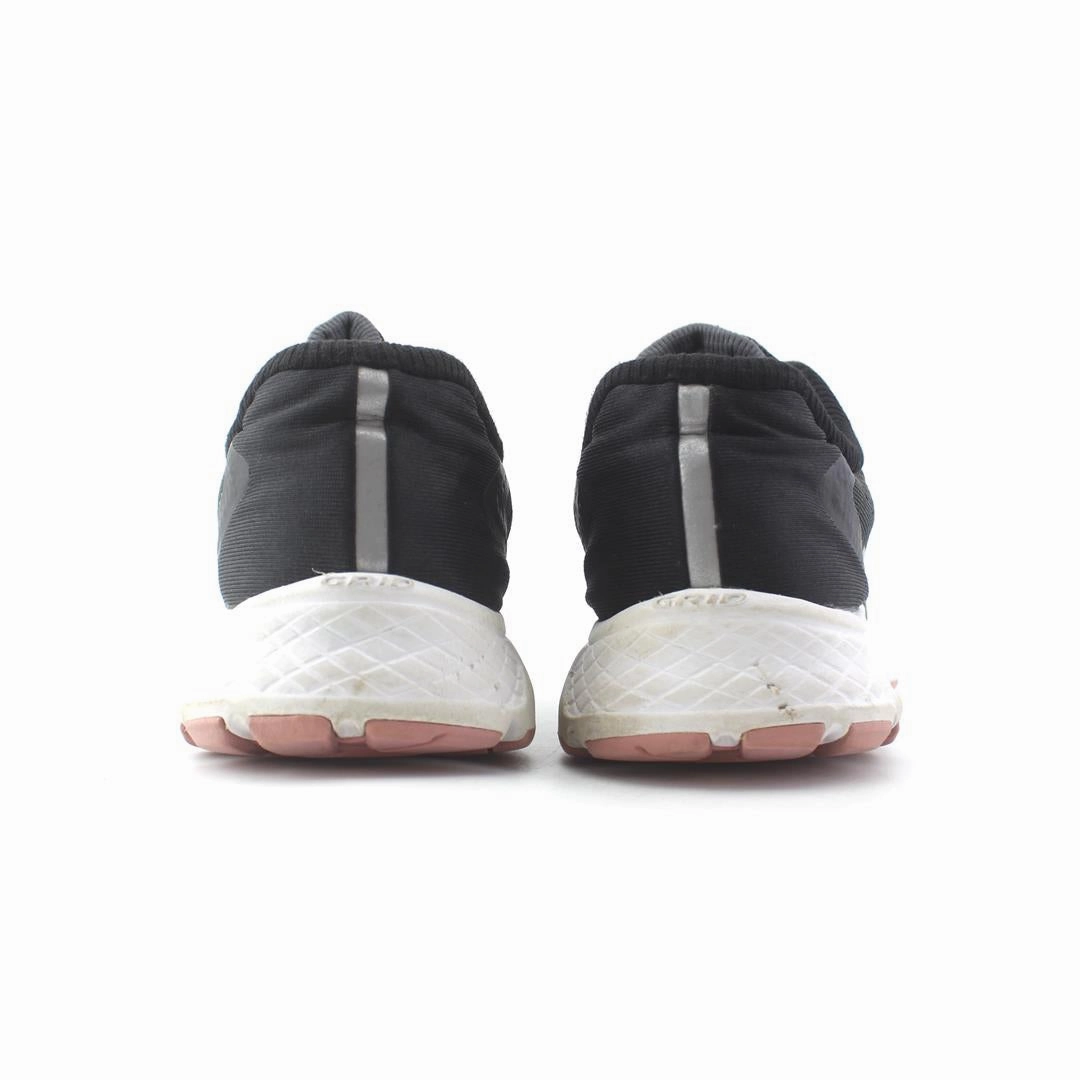 SAUCONY  VERSAFOAM NOVA2 Saucony casual footwear looks