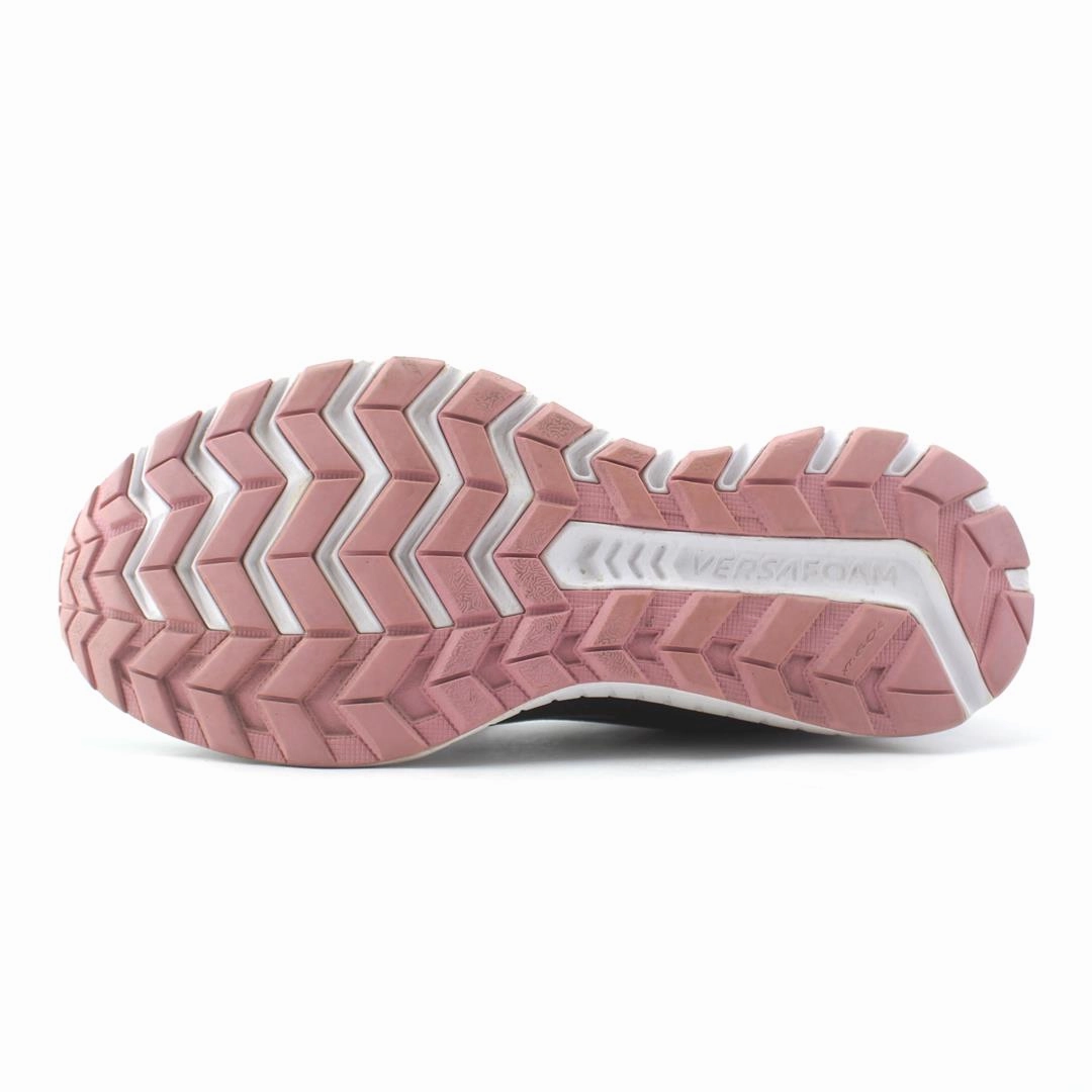 SAUCONY  VERSAFOAM NOVA2 Saucony casual footwear looks