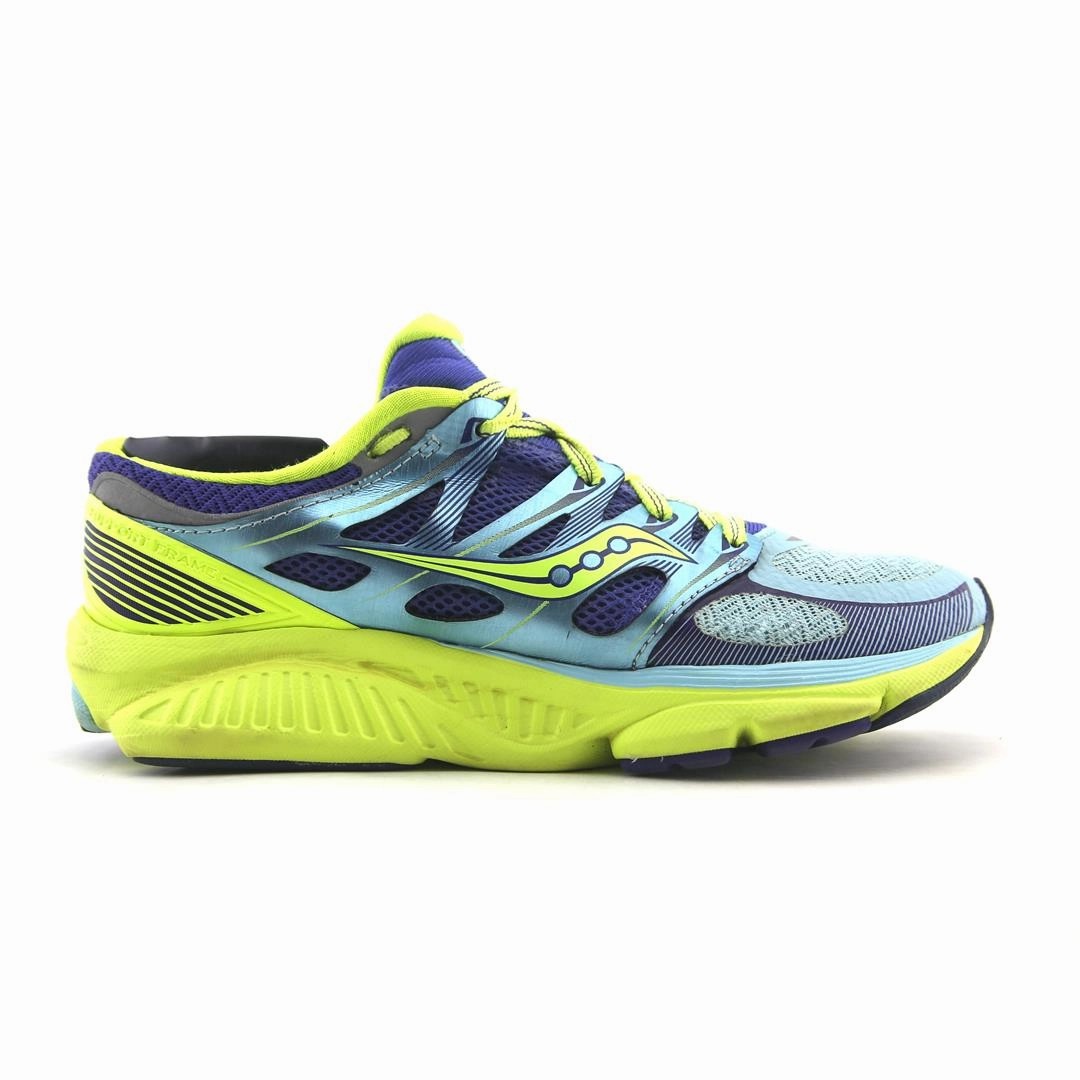 SAUCONY ZEALOT ISO Saucony casual footwear looks