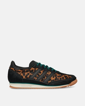 SL 72 OG Sneakers Core Black / Off White / Collegiate Green Adidas sneakers for everyday comfort