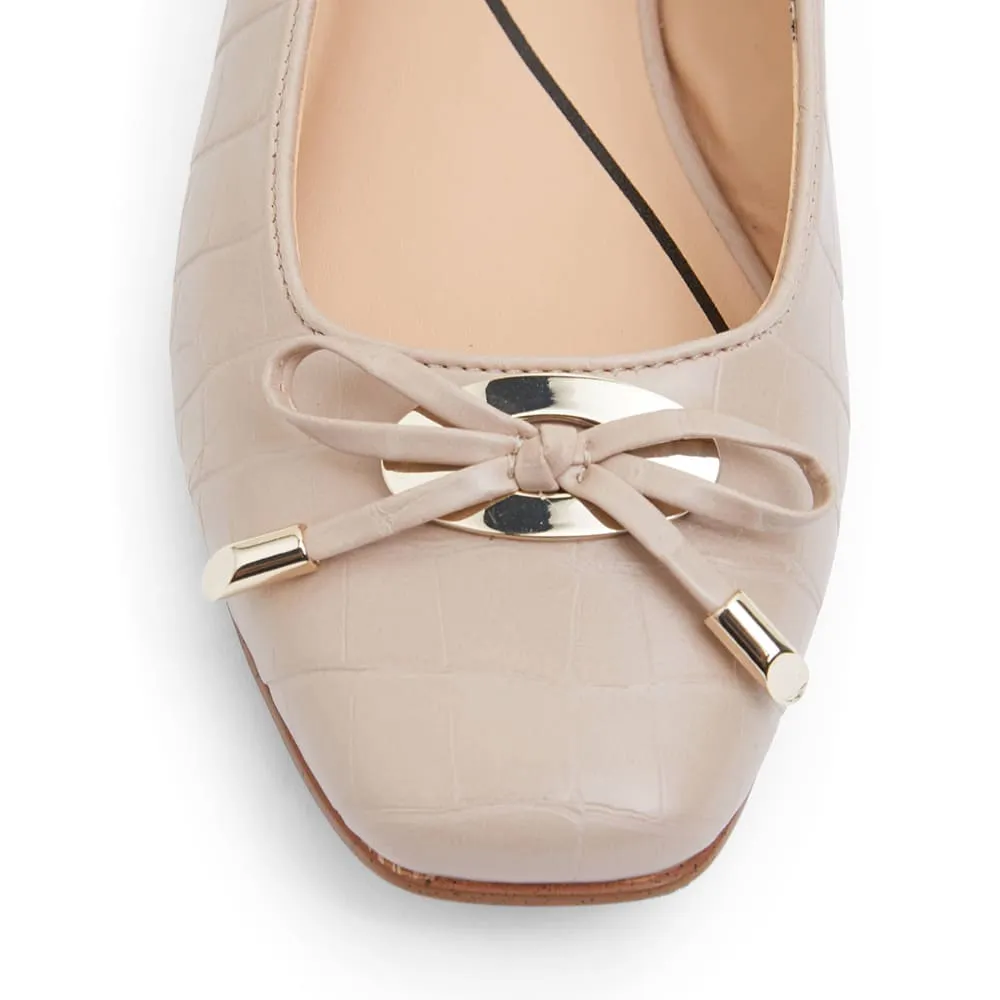 Tabbatha Flat in Nude Croc