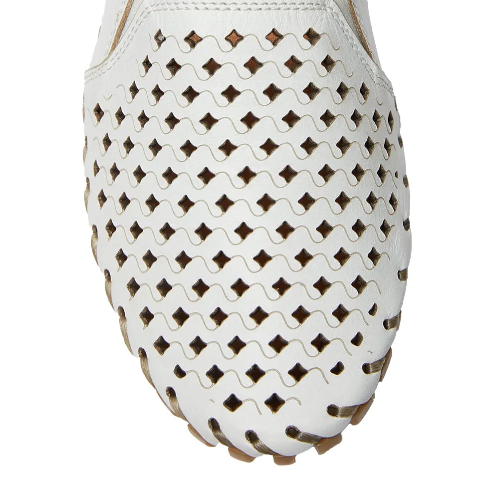 Tang Flat in White Leather