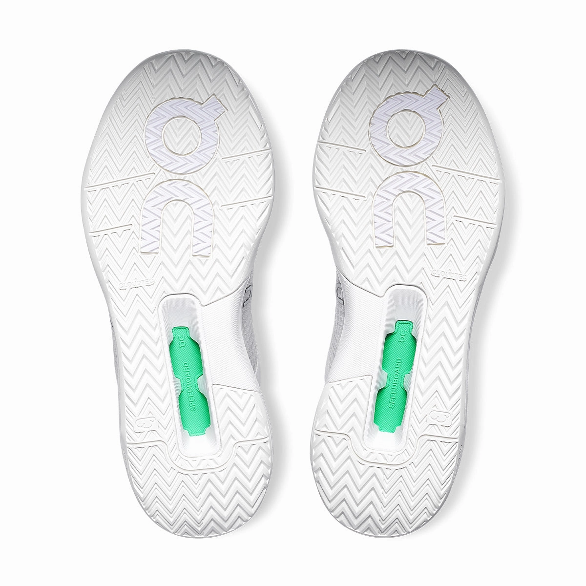 The Roger Advantage Z5 'White Ivory' On versatile athletic shoe designs