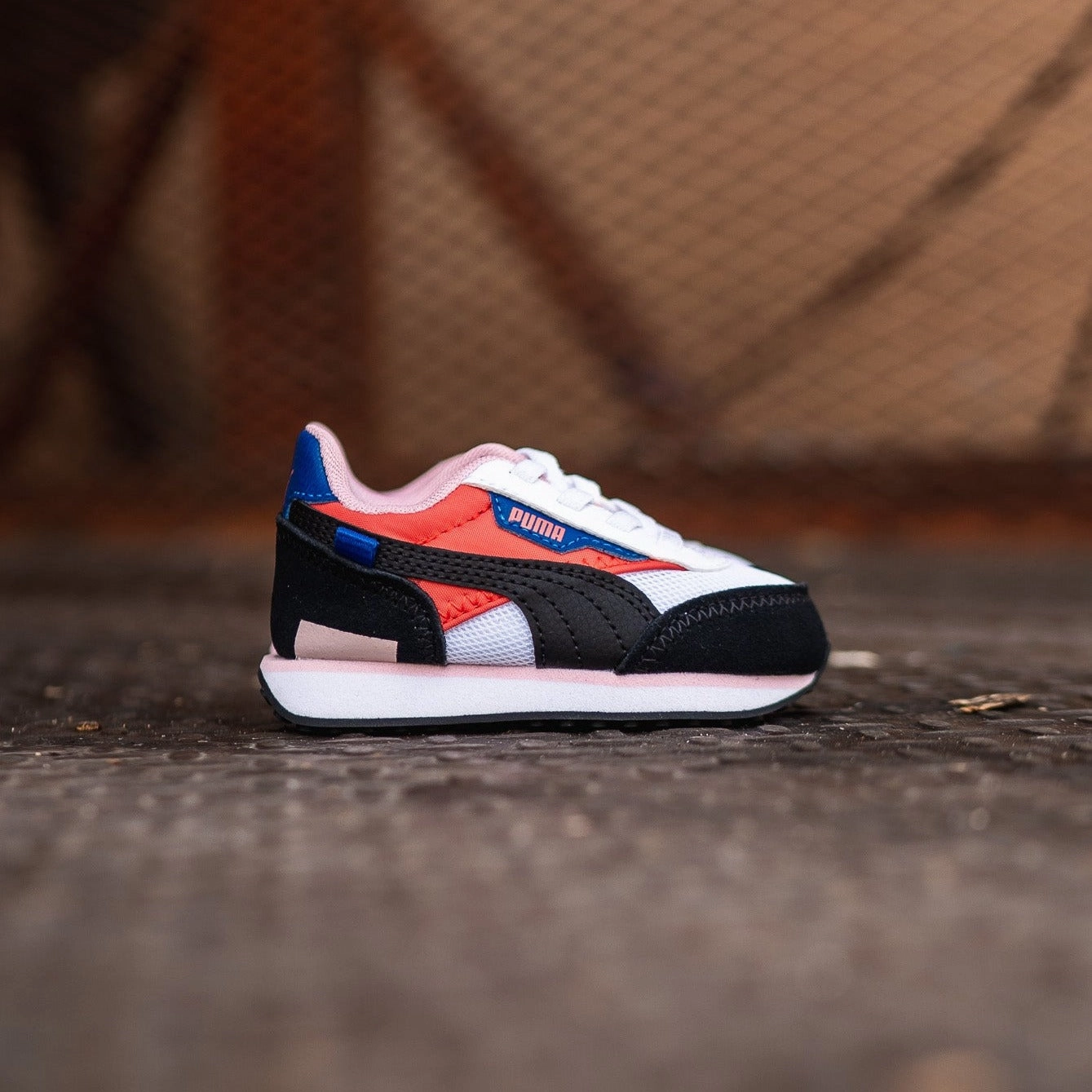 Toddler's Puma Future Rider Splash INF (Salmon/White) Puma trendy footwear styles