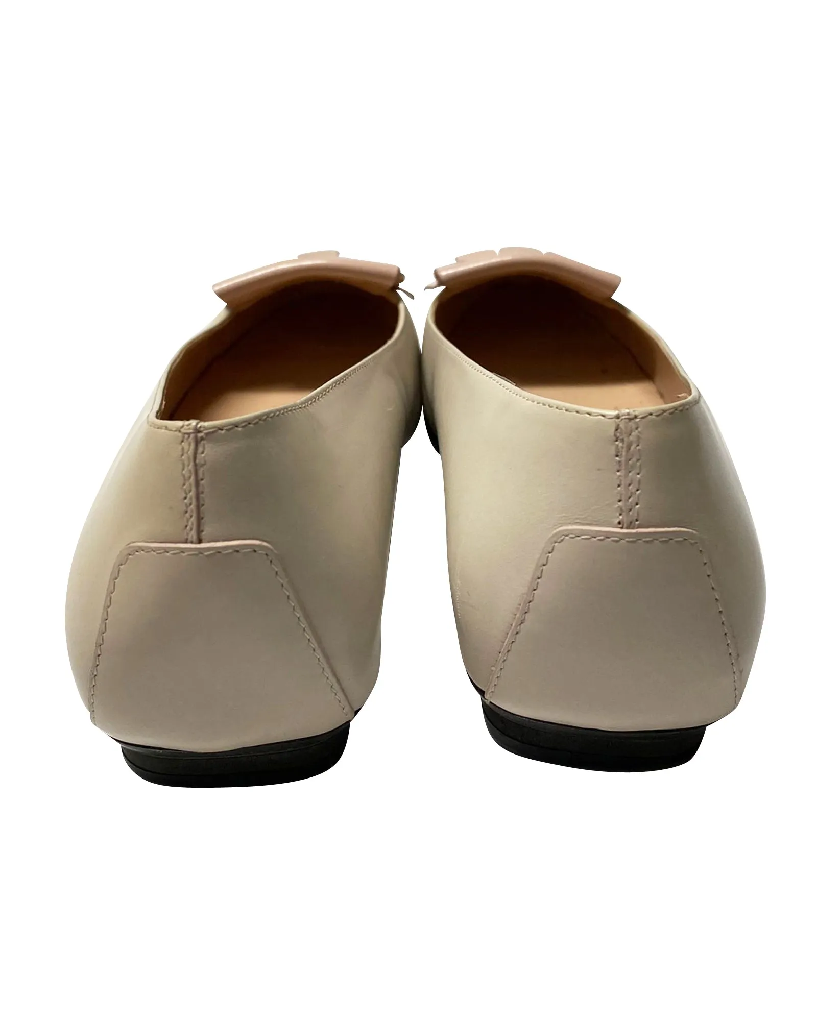 Tod's Moccasin Flats in Cream Leather