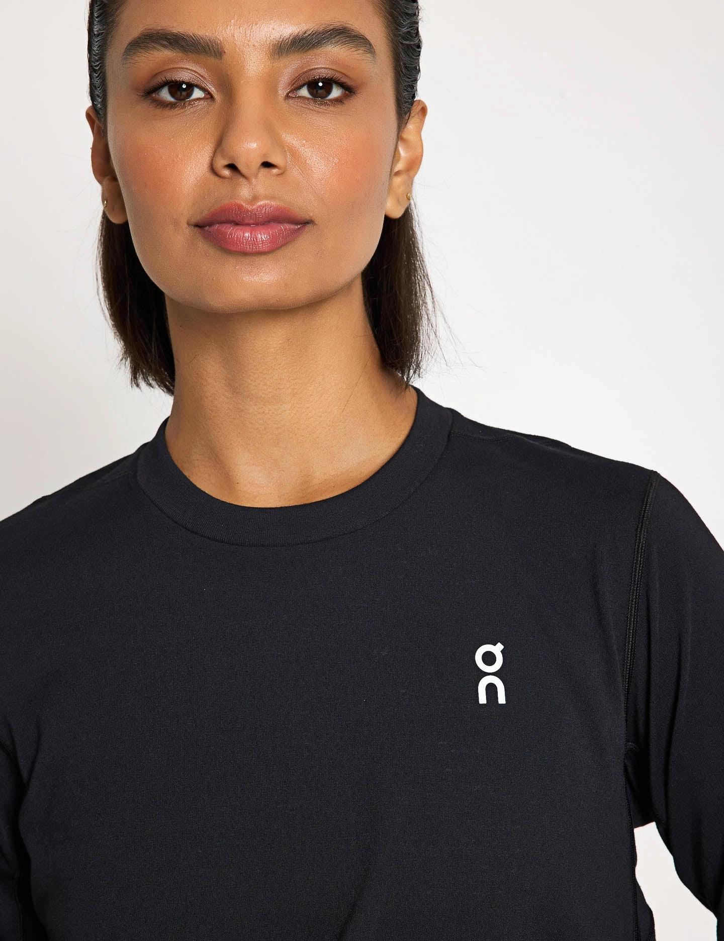 Train Long-T Crop - Black On versatile athletic shoe designs