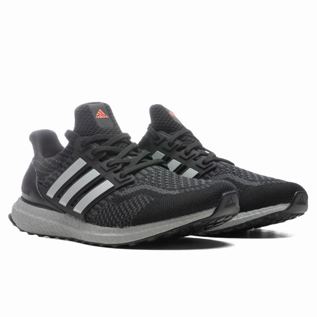 Ultraboost 5.0 DNA - Core Black/Silver Metallic Adidas Classic Street Sneakers