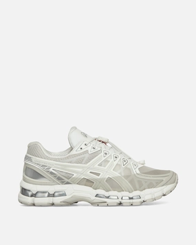 UNAFFECTED GEL-Kayano 20 Sneakers Cream / Lake Grey Asics men's running shoes with gel cushioning