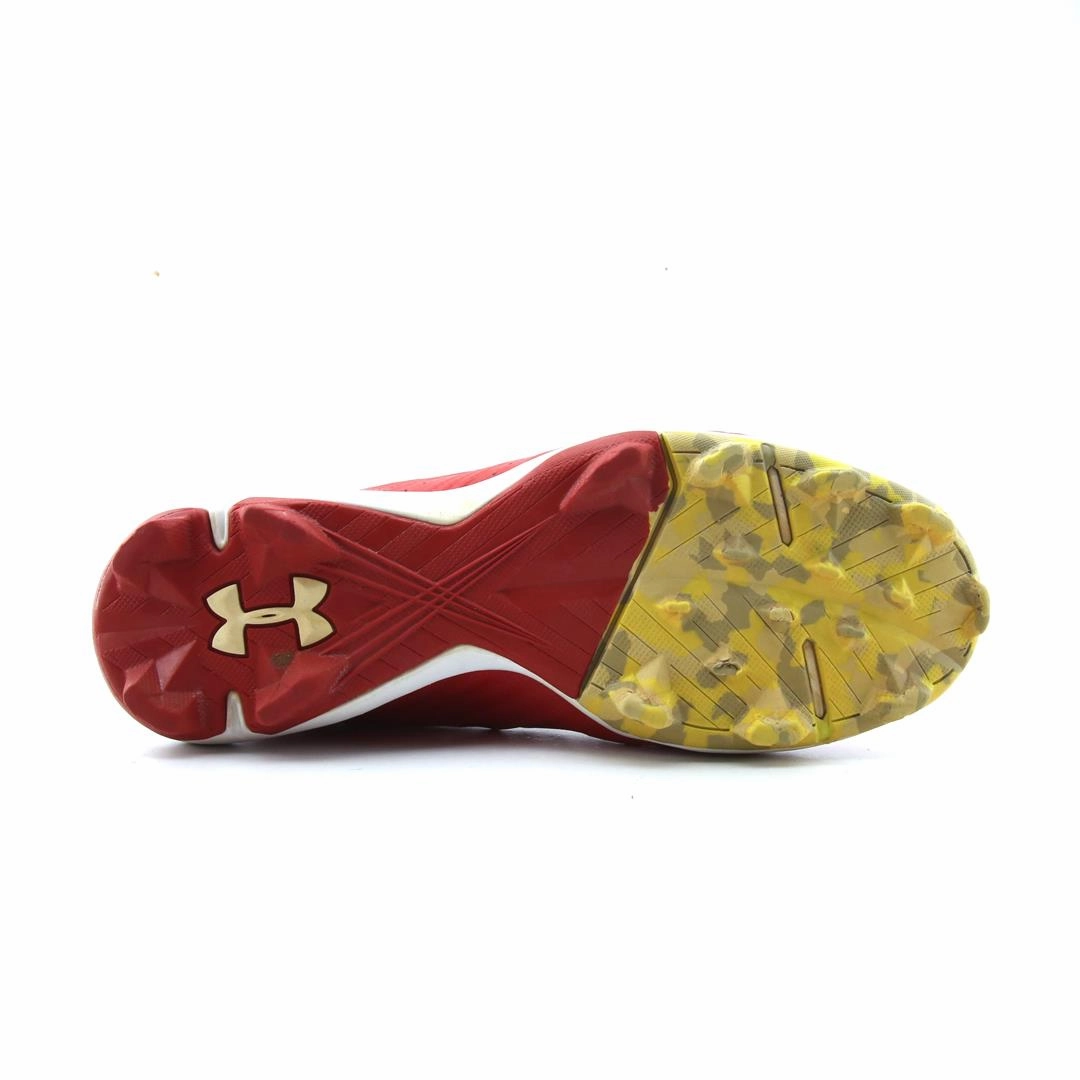 UNDER ARMOUR . Under Armour sport shoe shots