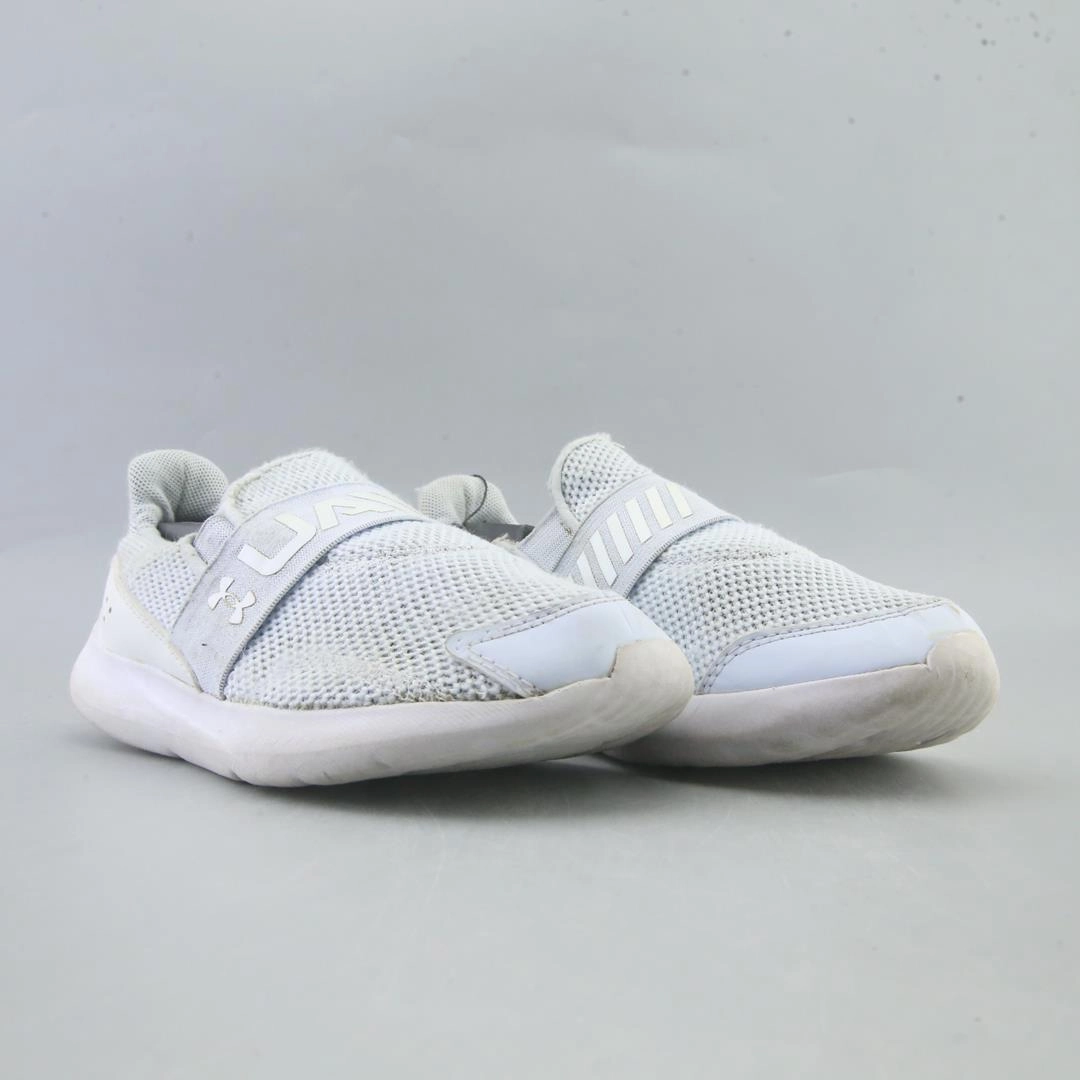 UNDER ARMOUR , Under Armour sport shoe shots