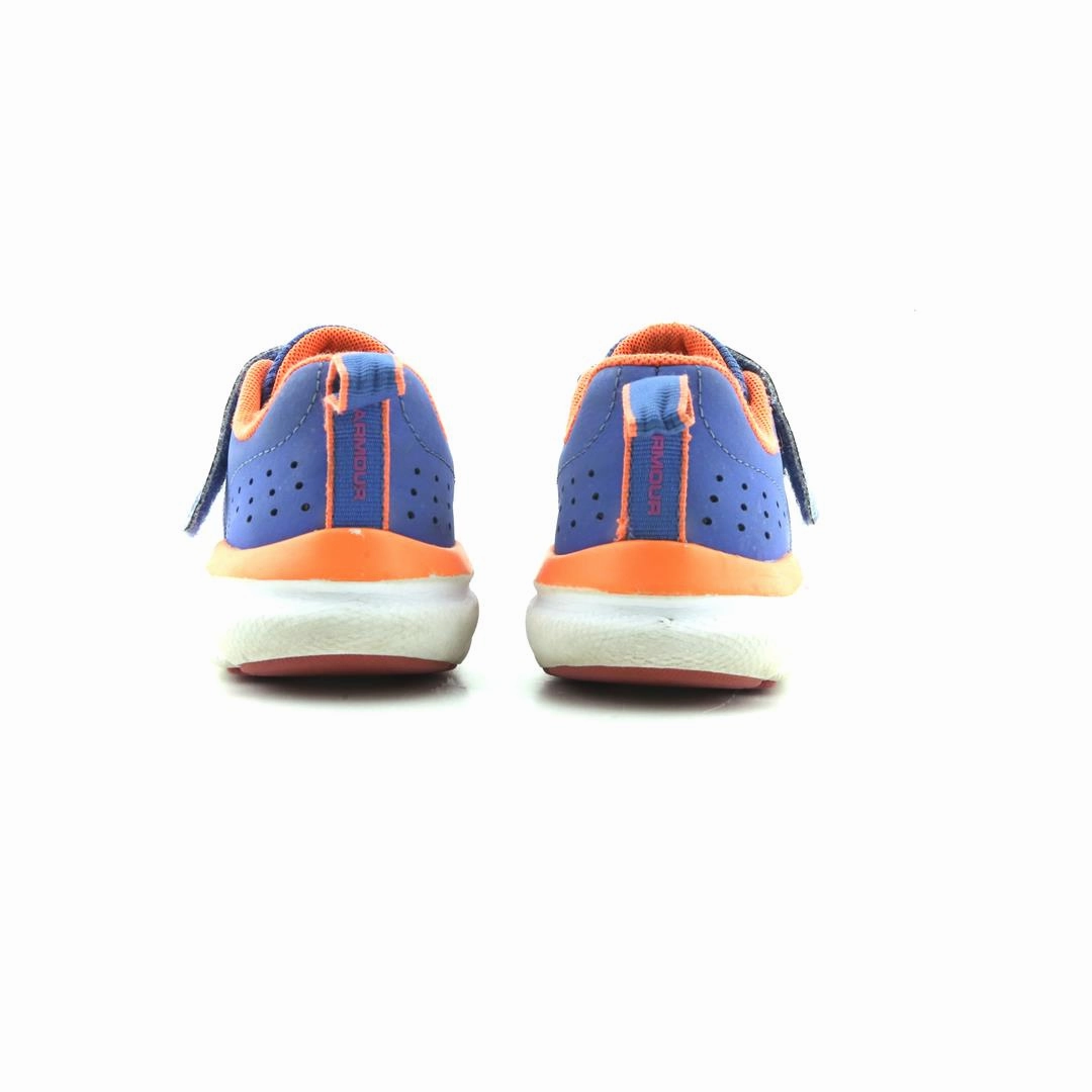 UNDER ARMOUR ASSERT 8 Under Armour sport shoe shots