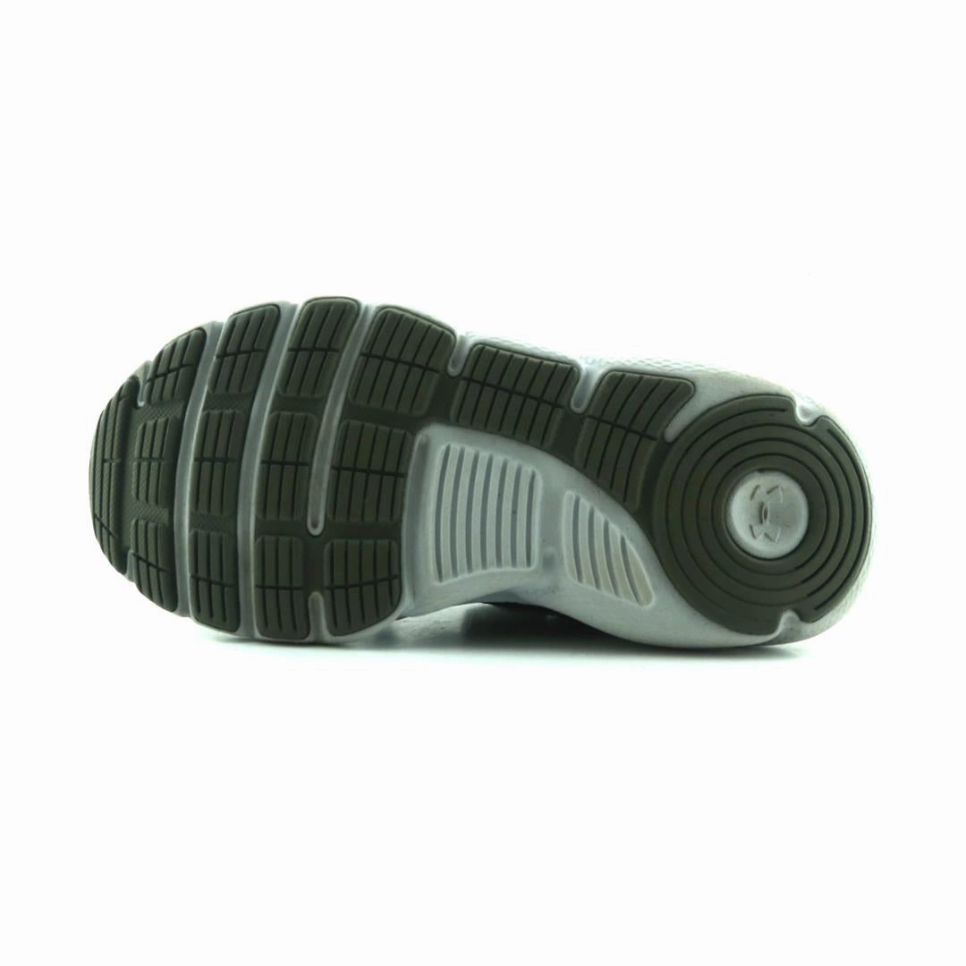 UNDER ARMOUR ASSERT 8 Under Armour sport shoe shots