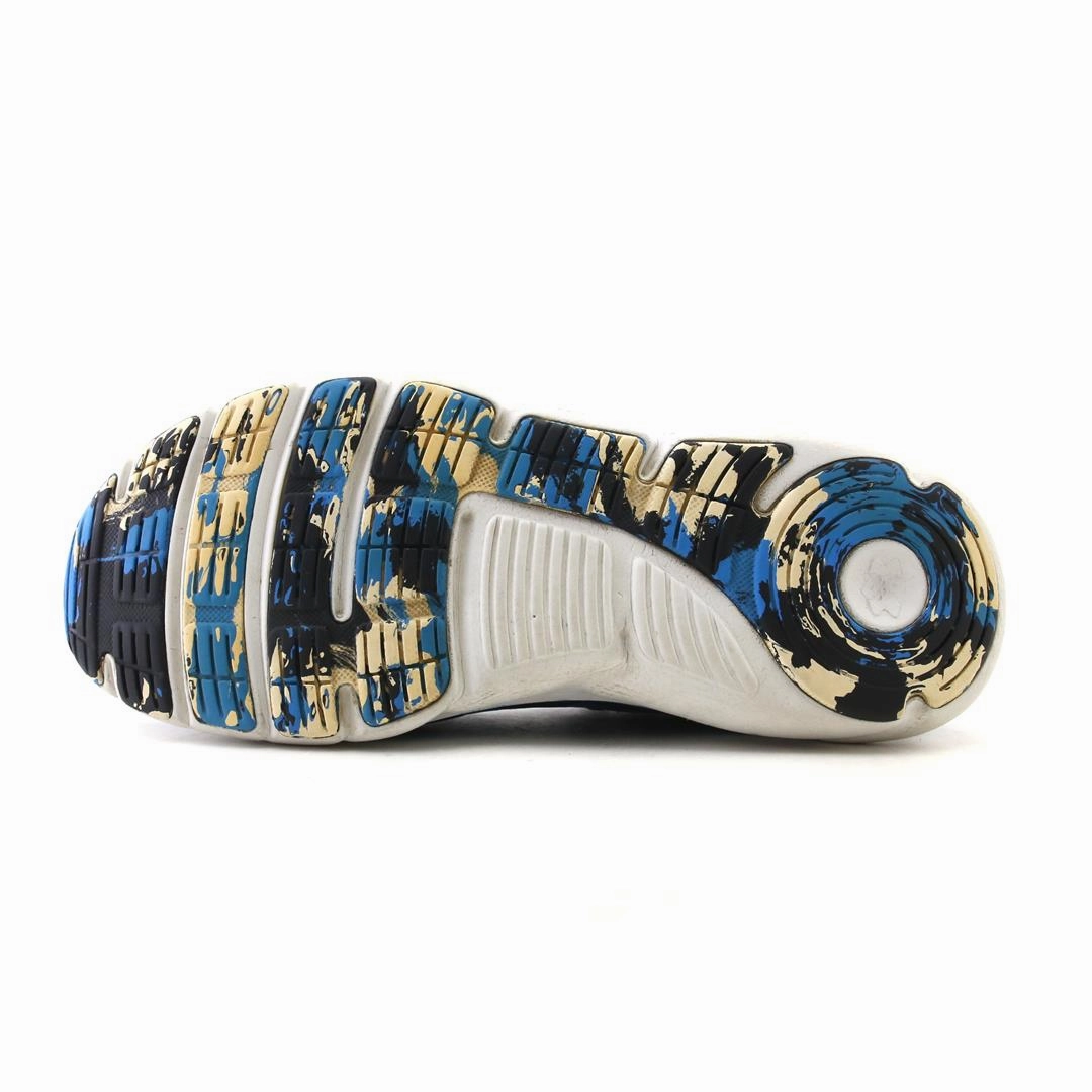 UNDER ARMOUR ASSERT 8 Under Armour trainer close-ups