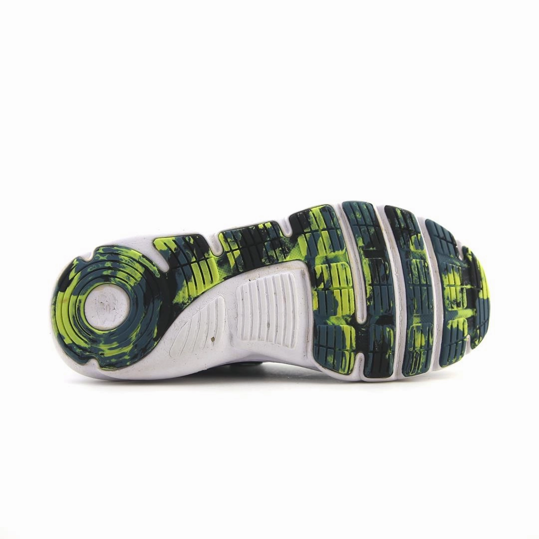 UNDER ARMOUR ASSERT 9 Under Armour sport shoe shots