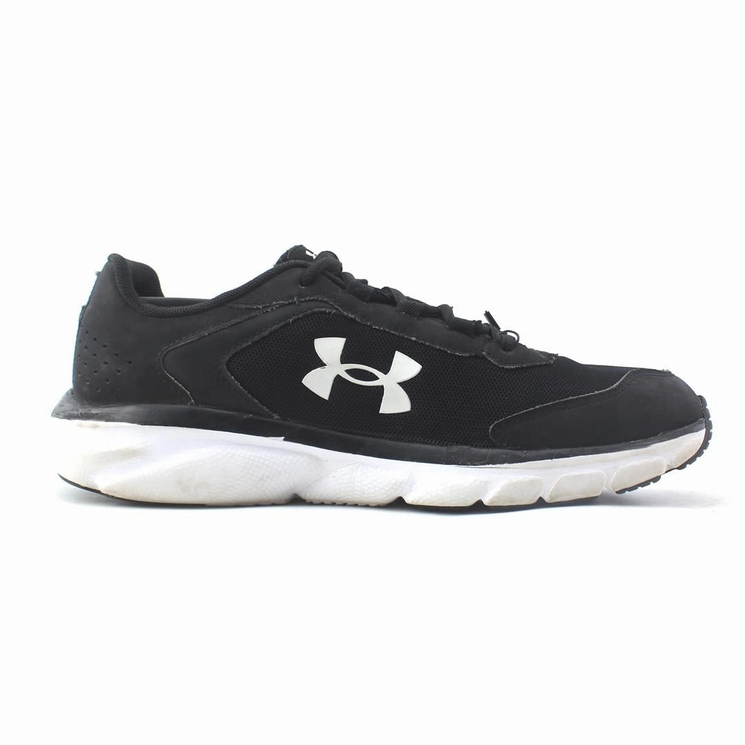 UNDER ARMOUR ASSERT 9 Under Armour trainer close-ups