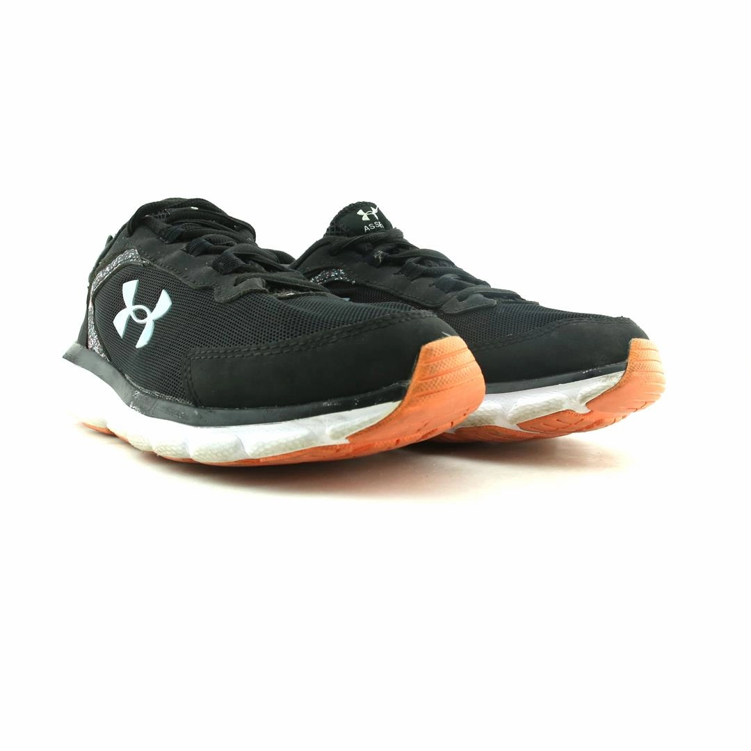 UNDER ARMOUR ASSERT 9 Under Armour trainer close-ups