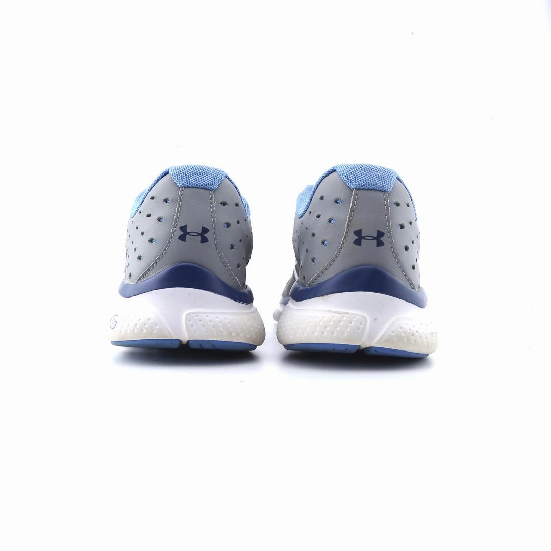 UNDER ARMOUR ASSERT 9 Under Armour trainer close-ups