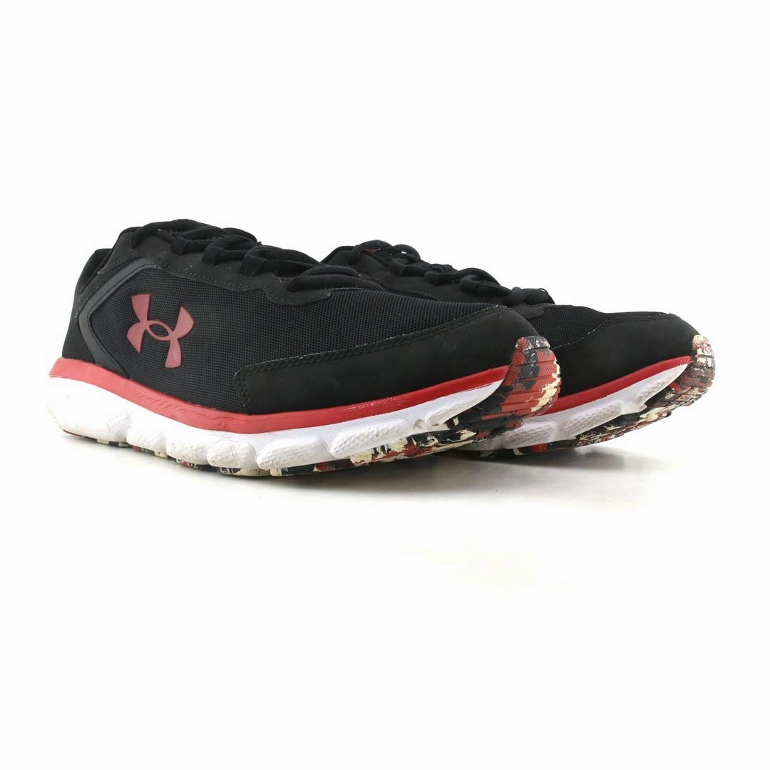 UNDER ARMOUR ASSERT 9 Under Armour trainer close-ups