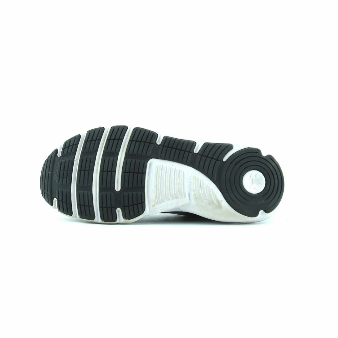 UNDER ARMOUR ASSERT Under Armour sport shoe shots
