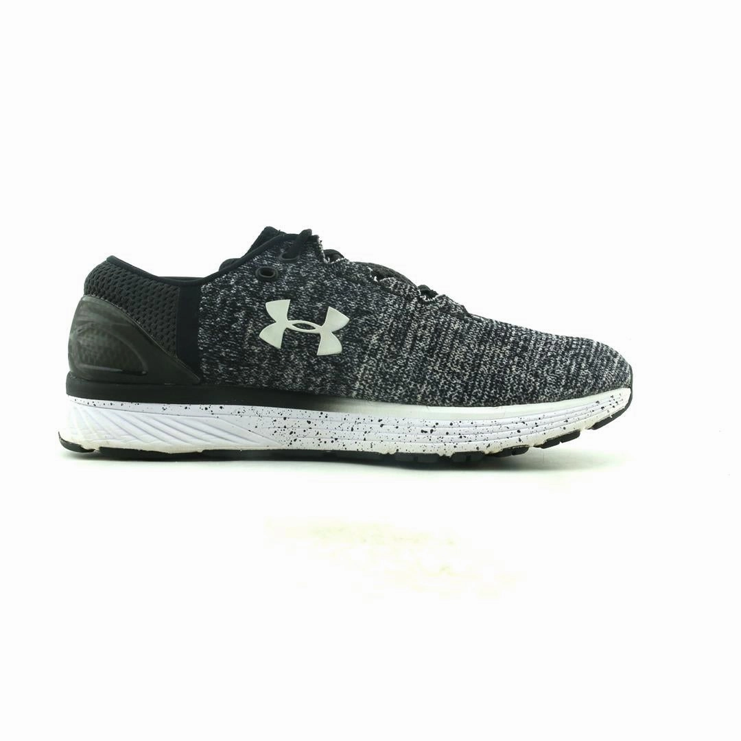 UNDER ARMOUR BANDIT 3 Under Armour trainer close-ups