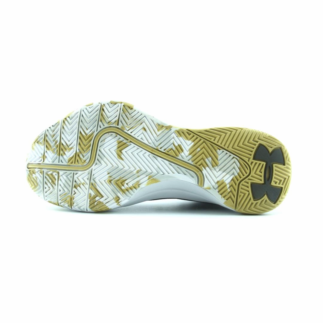 UNDER ARMOUR BIG JET 2019 Under Armour sport shoe shots