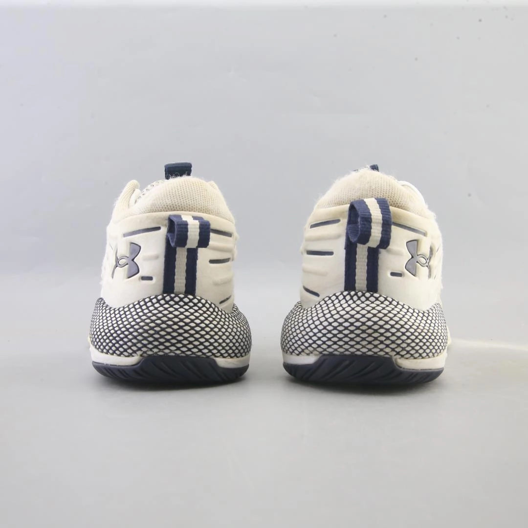 UNDER ARMOUR BLOCK CITY 3.0 Under Armour sport shoe shots