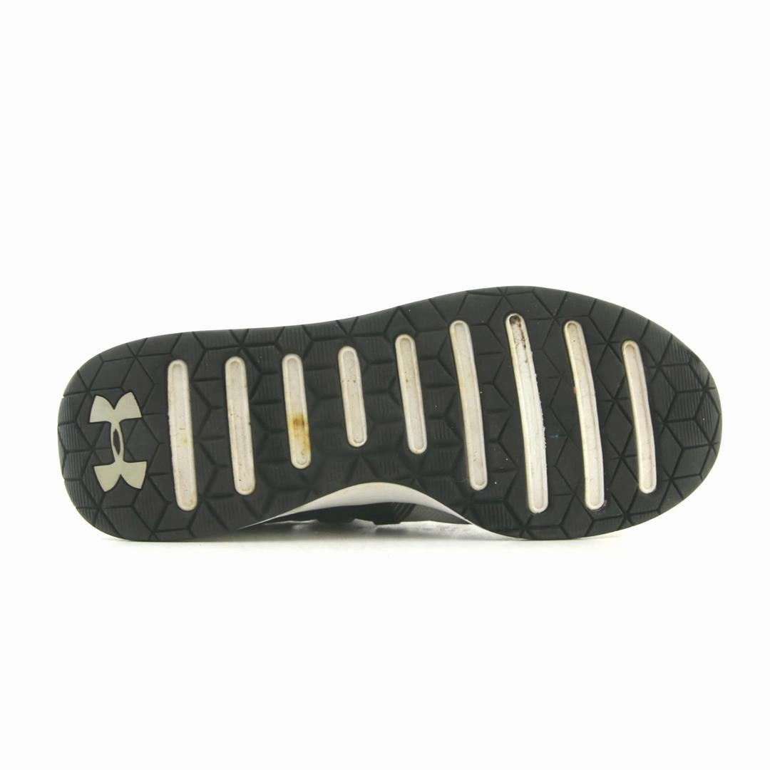 UNDER ARMOUR  BREATHE TRAINER Under Armour trainer close-ups