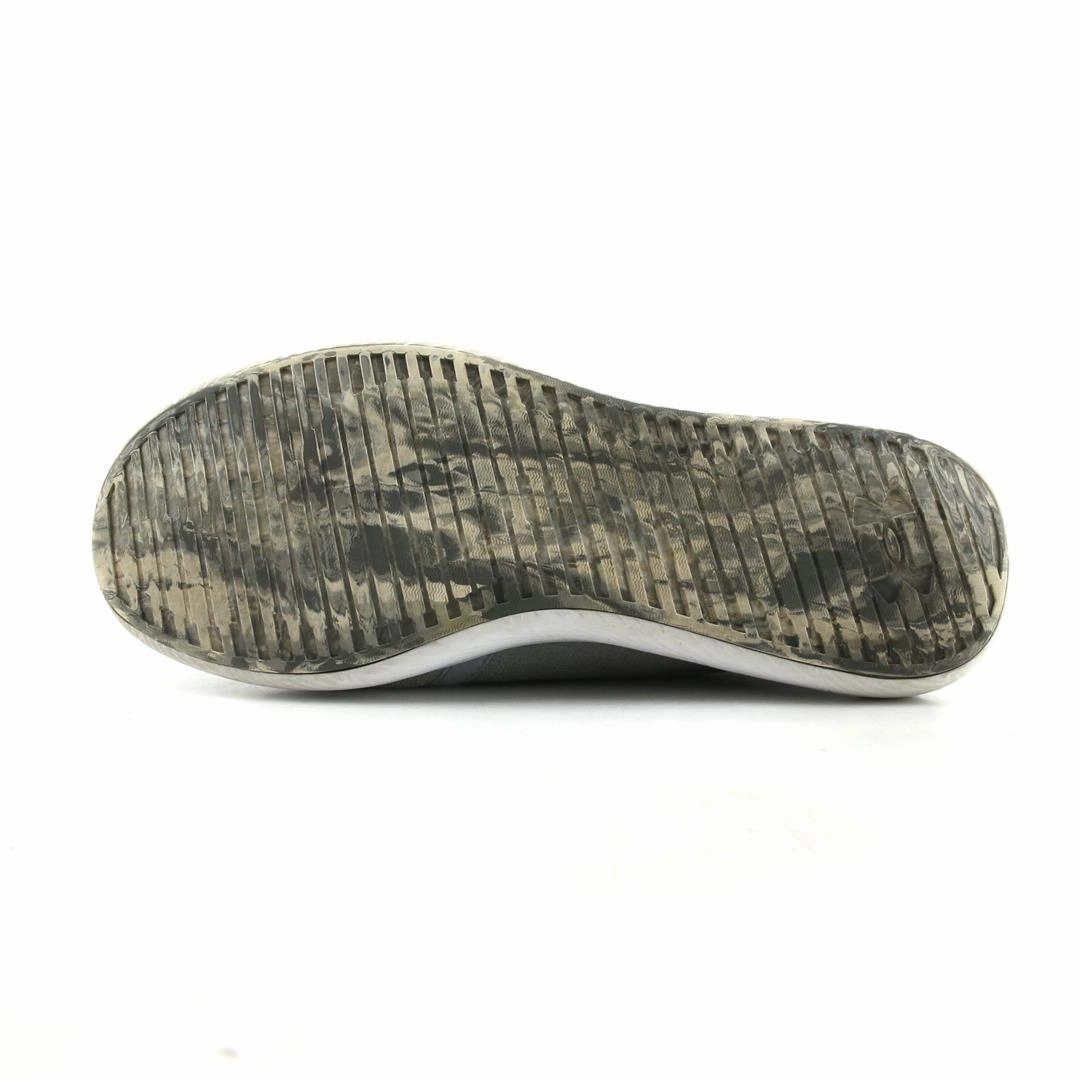 UNDER ARMOUR  CHARGED 24/7 LOW Under Armour trainer close-ups