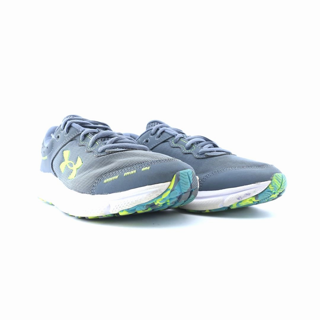 UNDER ARMOUR CHARGED ASSERT 10 Under Armour sport shoe shots