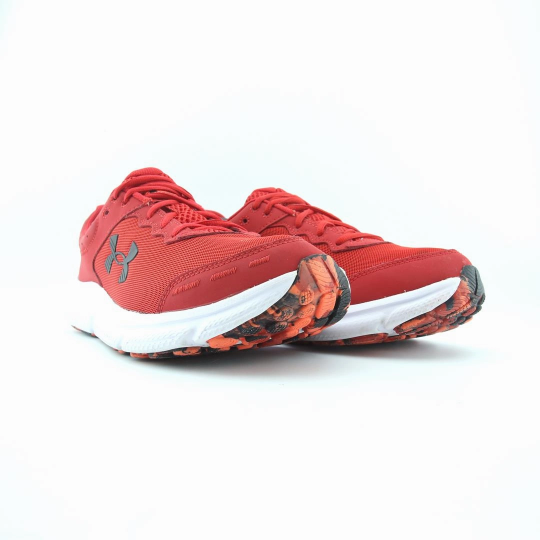 UNDER ARMOUR CHARGED ASSERT 10 Under Armour sport shoe shots