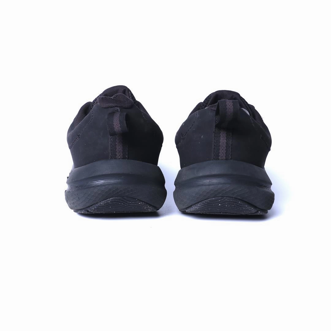 UNDER ARMOUR CHARGED ASSERT 10 Under Armour sport shoe shots