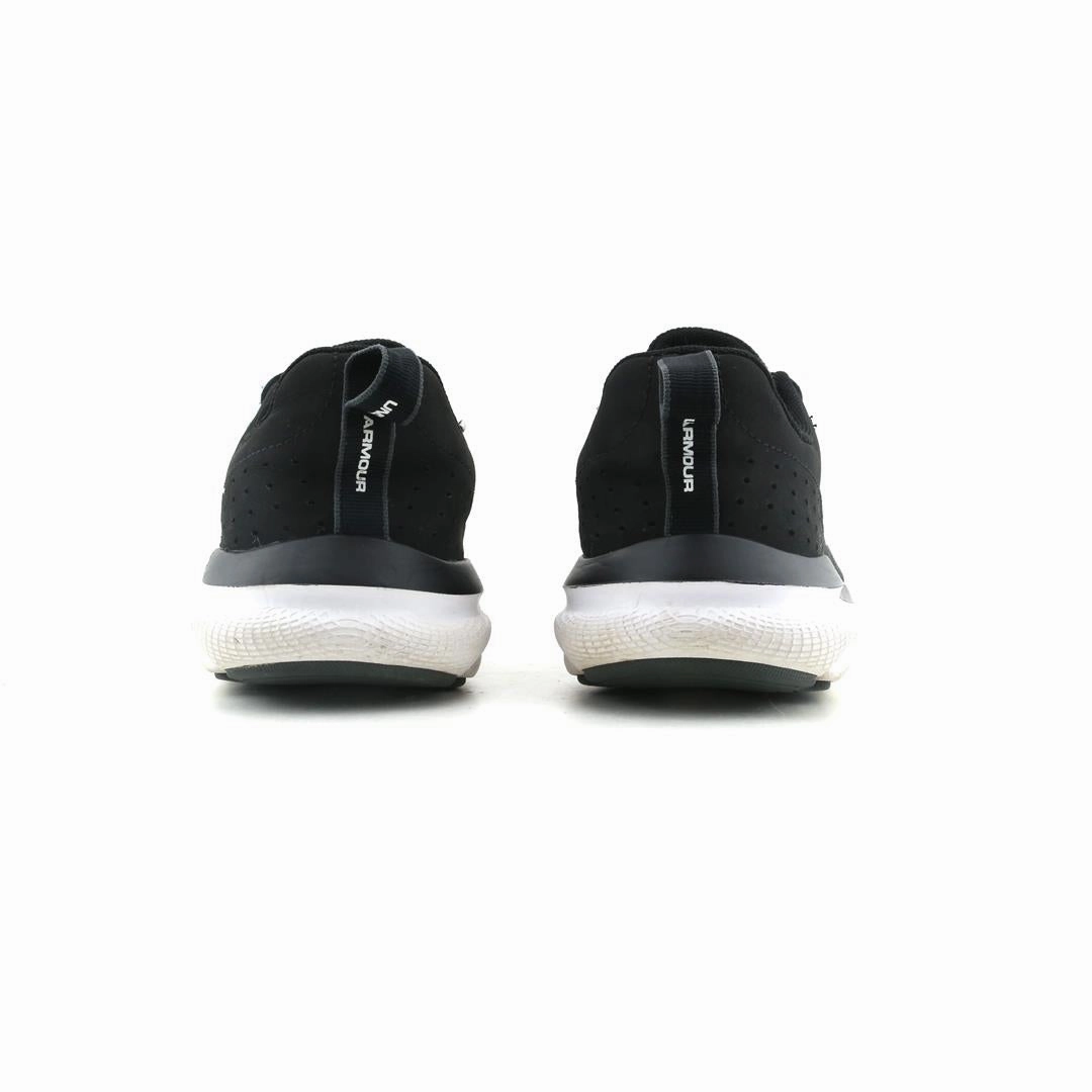 UNDER ARMOUR CHARGED ASSERT 8 Under Armour performance footwear