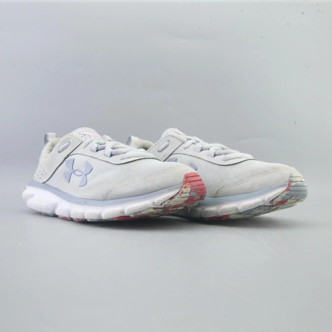 UNDER ARMOUR CHARGED ASSERT 8 Under Armour trainer close-ups