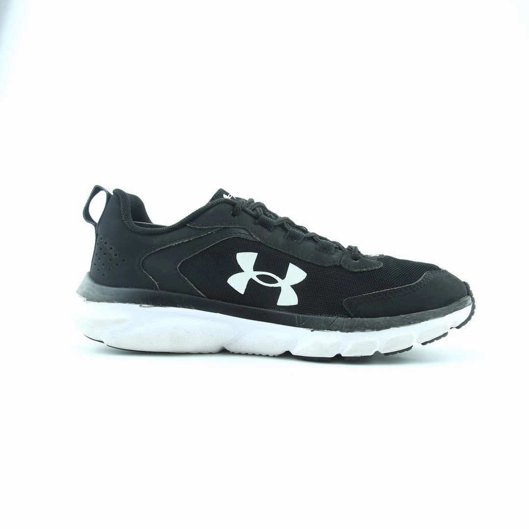 UNDER ARMOUR CHARGED ASSERT 9 Under Armour sport shoe shots