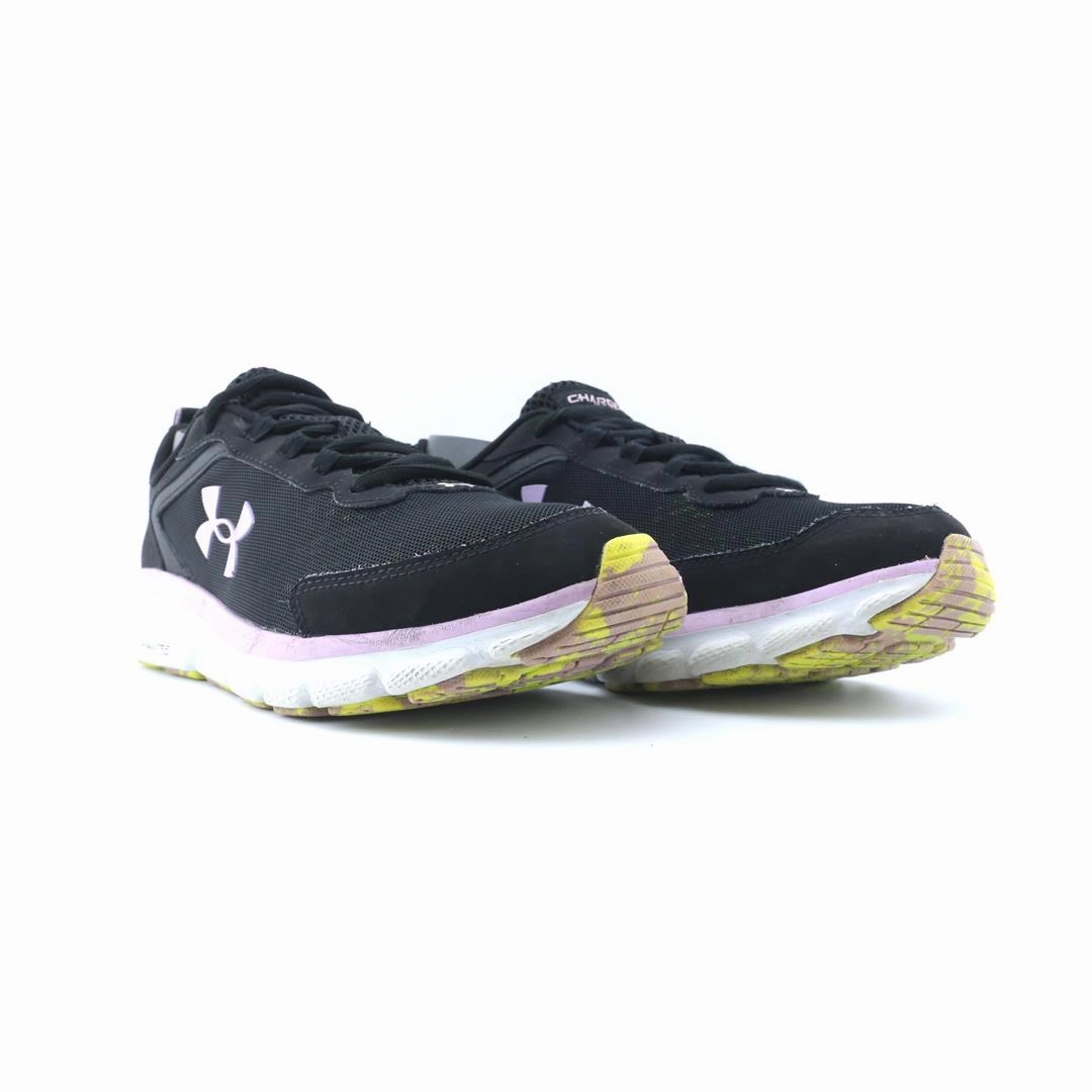 UNDER ARMOUR CHARGED ASSERT 9 Under Armour sport shoe shots