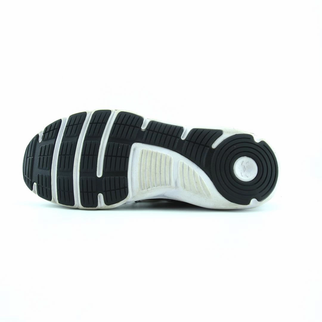 UNDER ARMOUR CHARGED ASSERT 9 Under Armour sport shoe shots