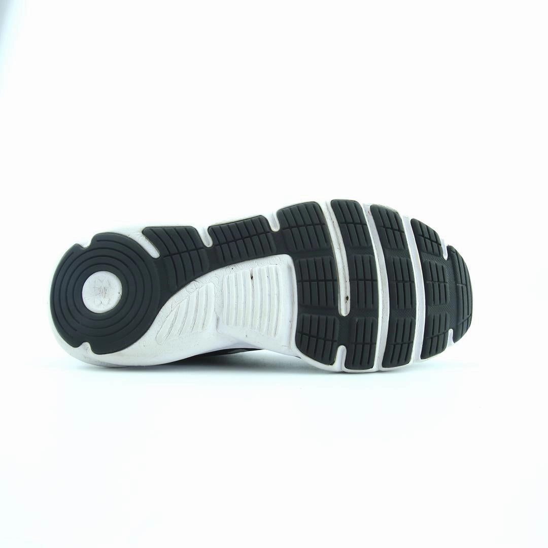 UNDER ARMOUR CHARGED ASSERT 9 Under Armour sport shoe shots
