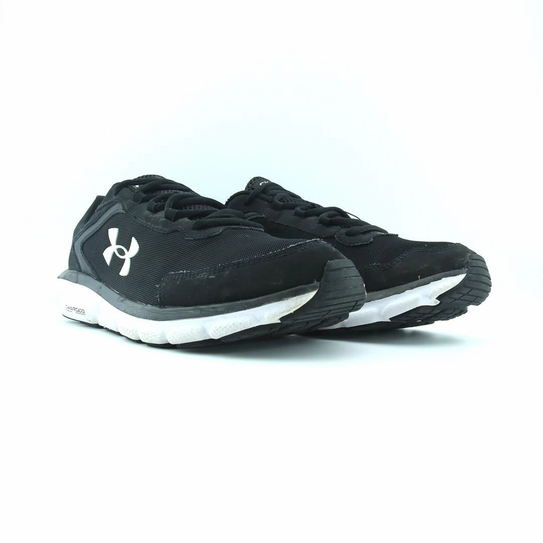 UNDER ARMOUR CHARGED ASSERT 9 Under Armour sport shoe shots