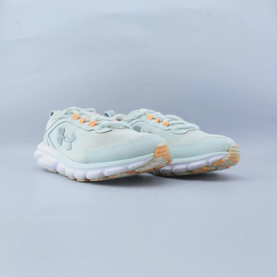 UNDER ARMOUR CHARGED ASSERT 9 Under Armour sport shoe shots