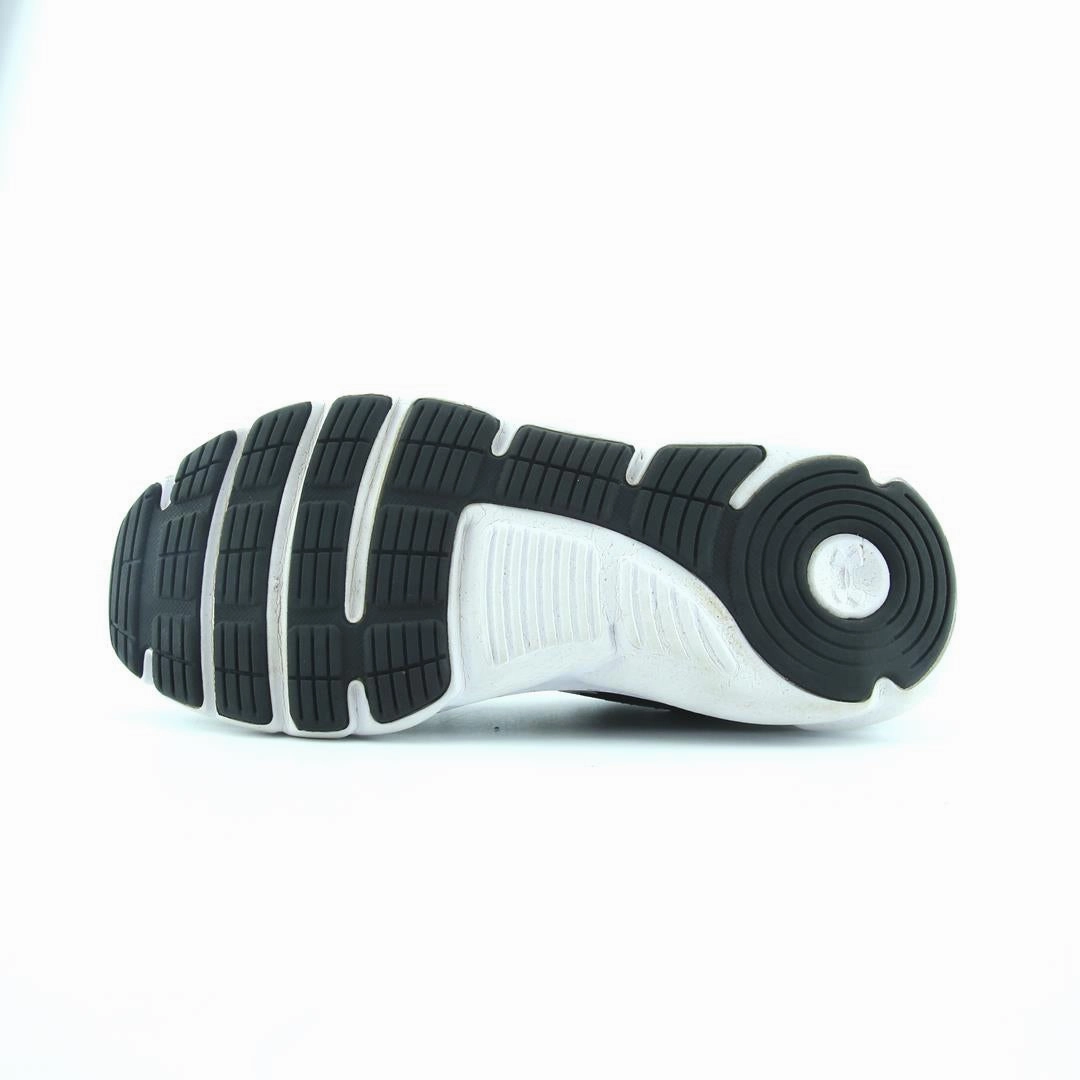 UNDER ARMOUR CHARGED ASSERT 9 Under Armour sport shoe shots