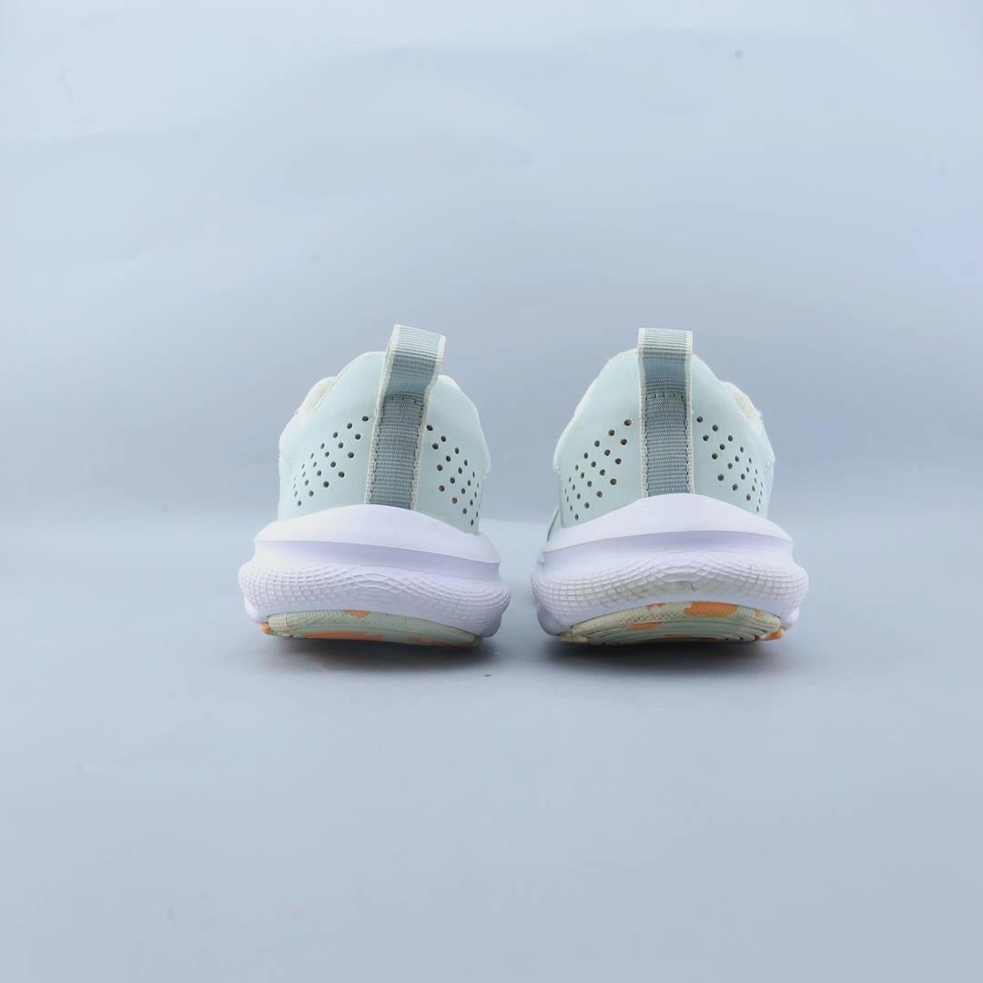 UNDER ARMOUR CHARGED ASSERT 9 Under Armour sport shoe shots