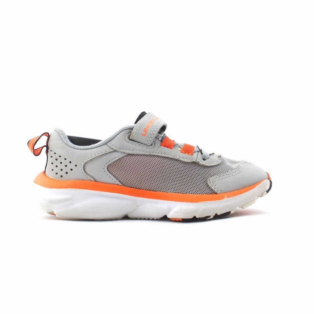 UNDER ARMOUR CHARGED ASSERT 9 Under Armour trainer close-ups