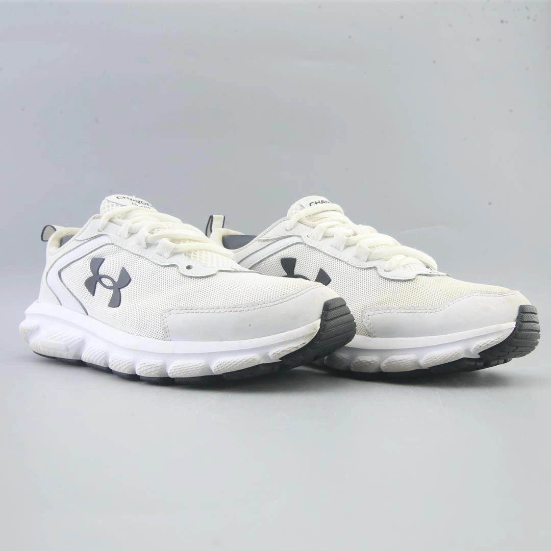 UNDER ARMOUR CHARGED ASSERT 9 Under Armour trainer close-ups