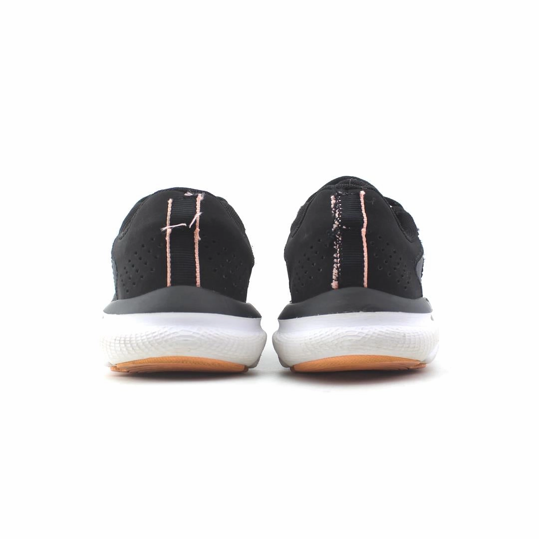 UNDER ARMOUR CHARGED ASSERT 9 Under Armour trainer close-ups