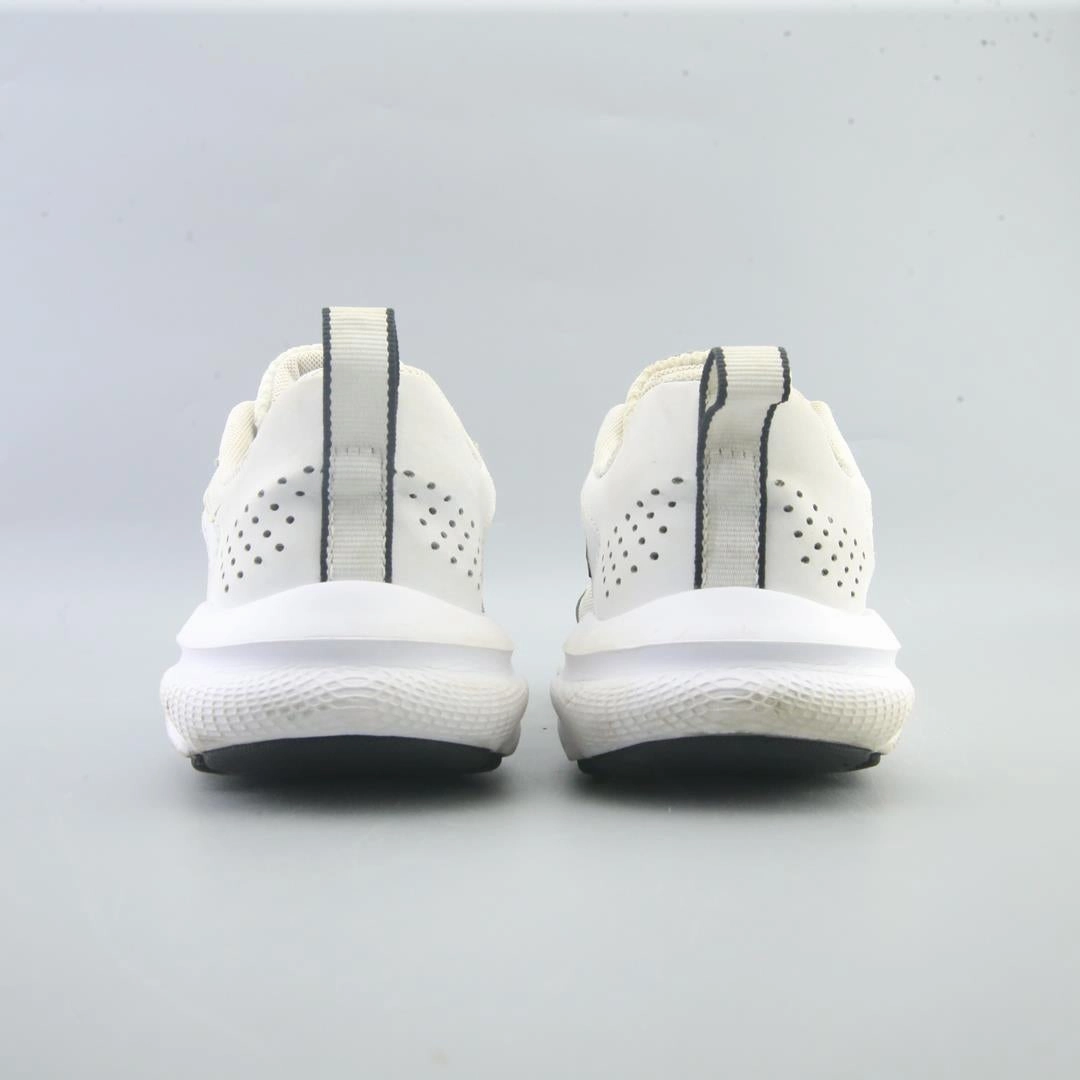 UNDER ARMOUR CHARGED ASSERT 9 Under Armour trainer close-ups