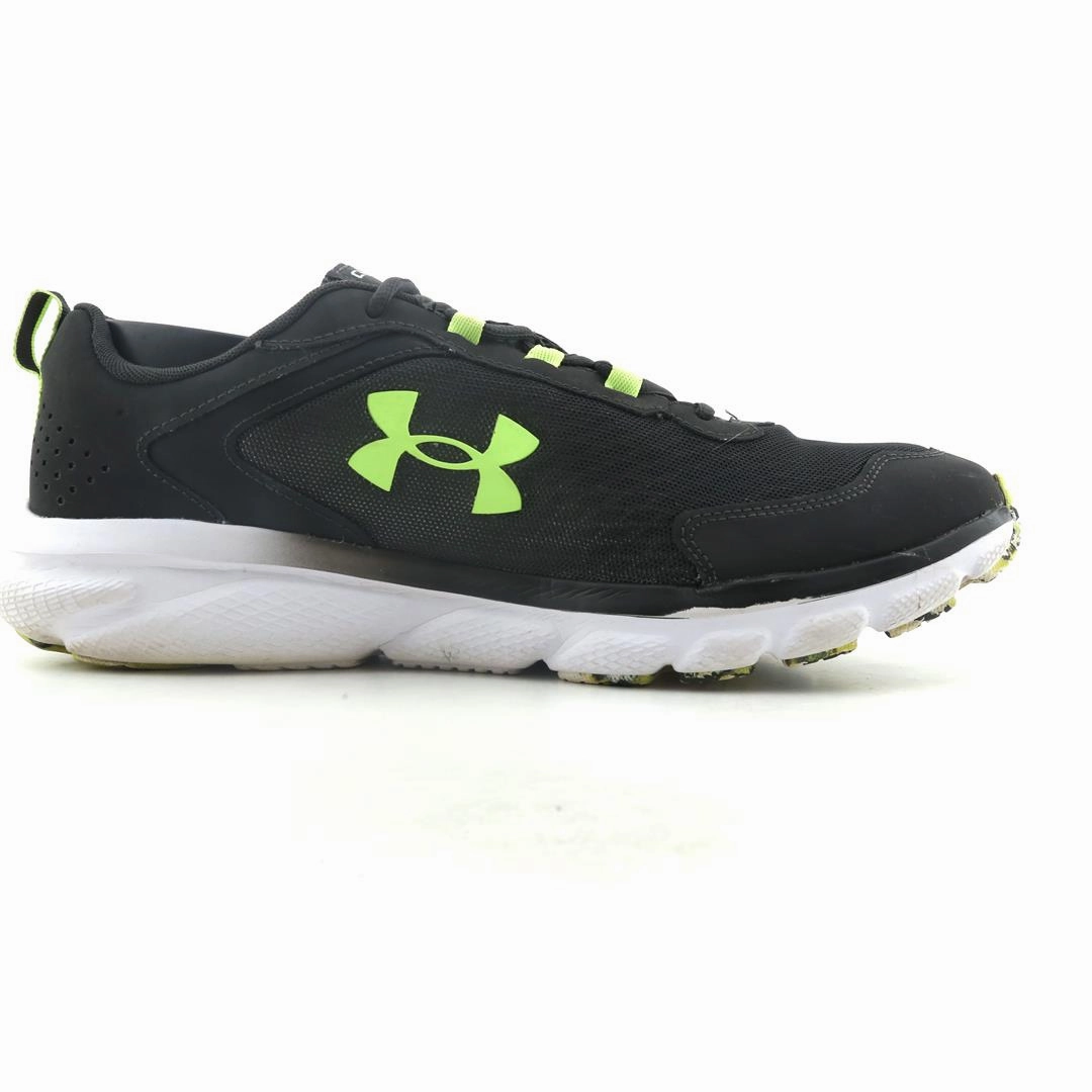 UNDER ARMOUR CHARGED ASSERT 9 Under Armour trainer close-ups