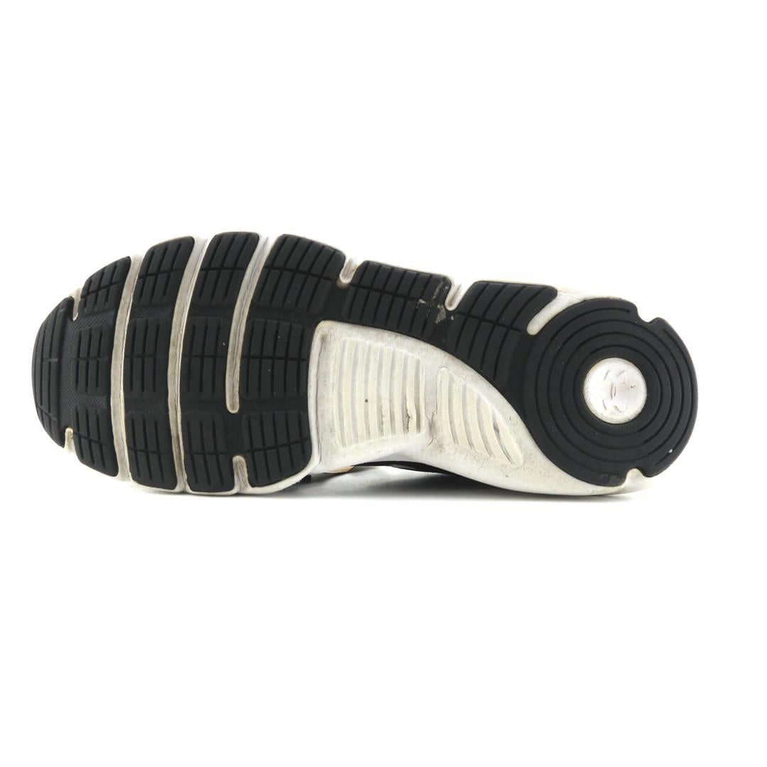UNDER ARMOUR CHARGED ASSERT 9 Under Armour trainer close-ups