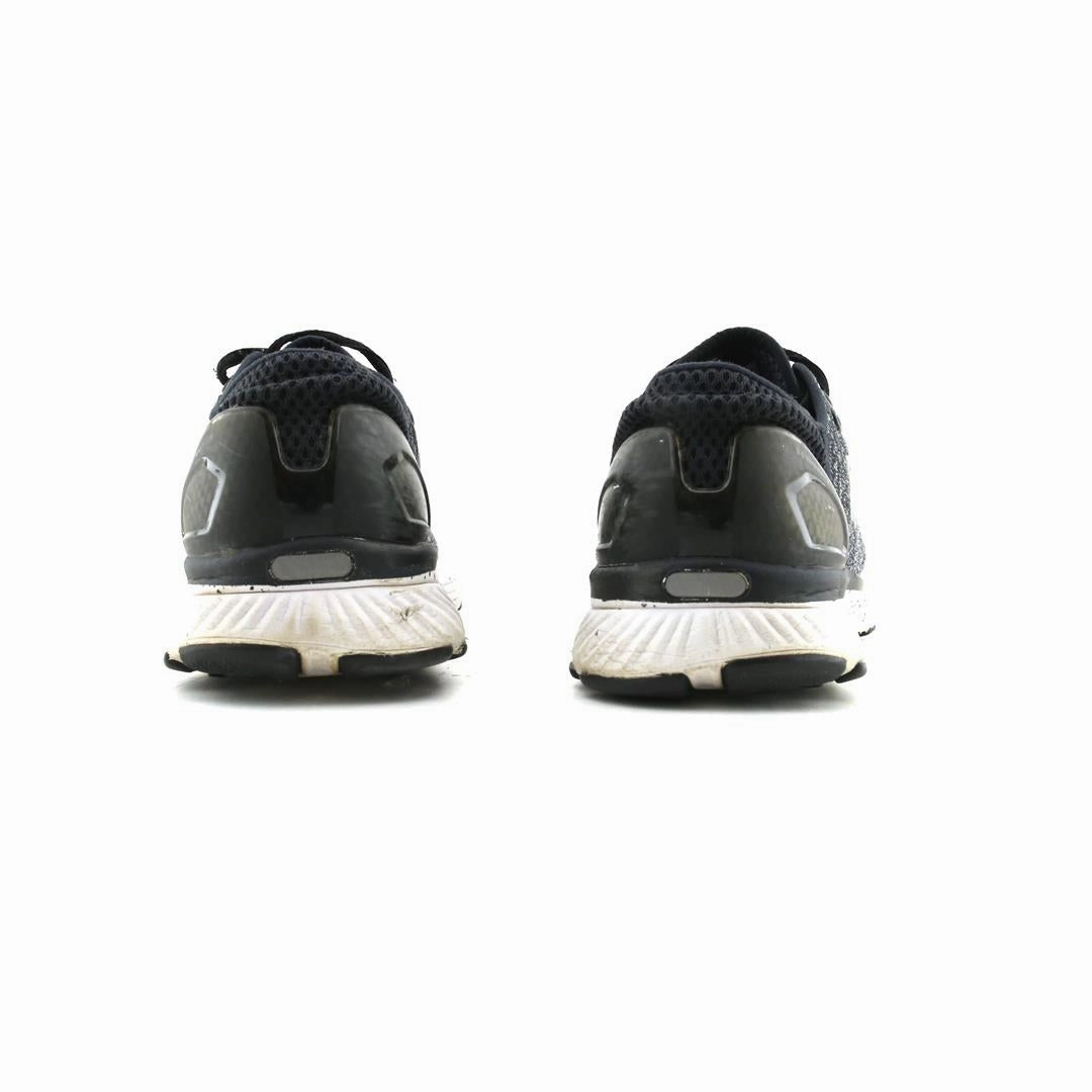 UNDER ARMOUR CHARGED BANDIT 3 Under Armour trainer close-ups