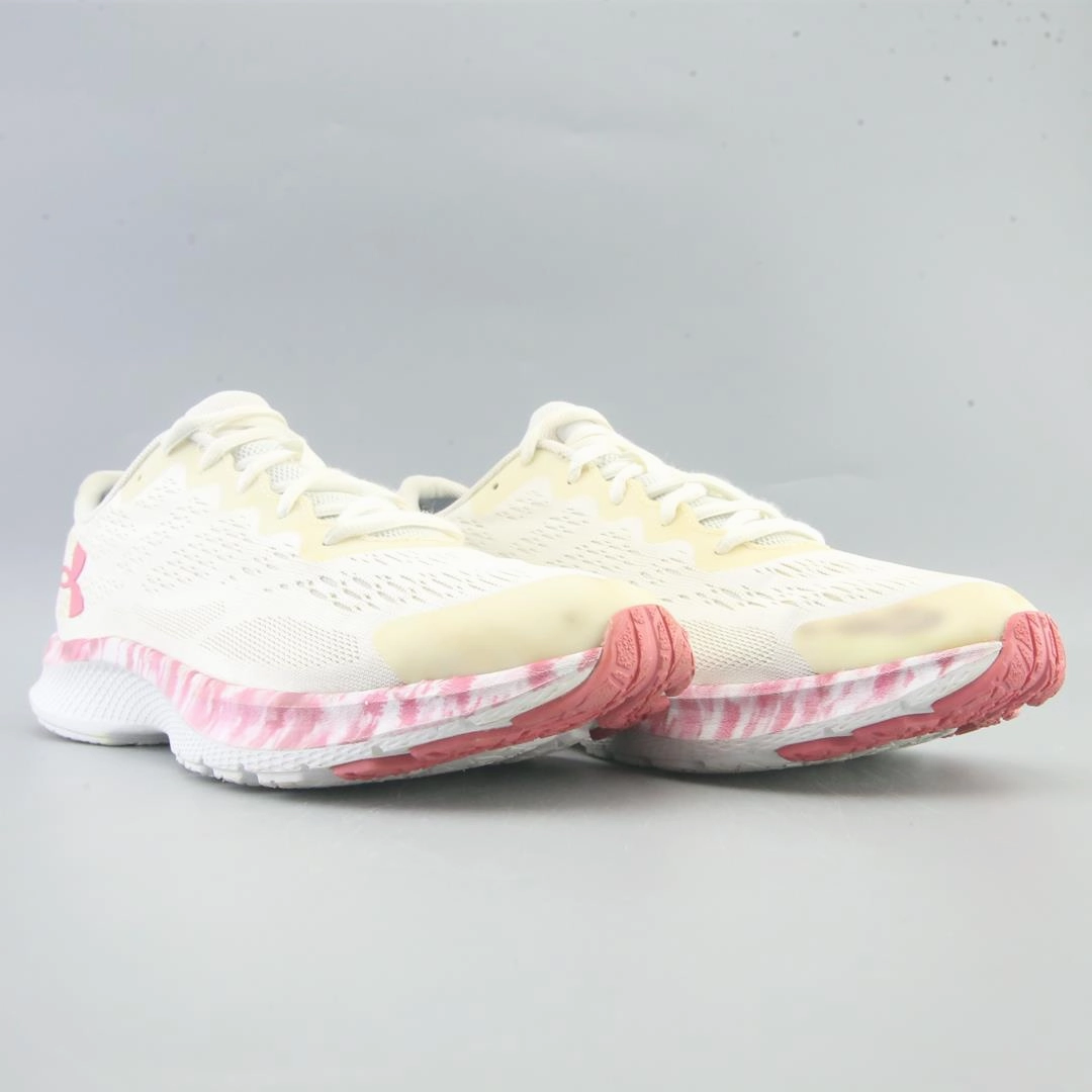UNDER ARMOUR CHARGED BANDIT 6 Under Armour trainer close-ups